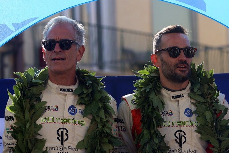 lombardo-a-dx-consiglio-a-sx-ro-racing-vincitori-rally-elba