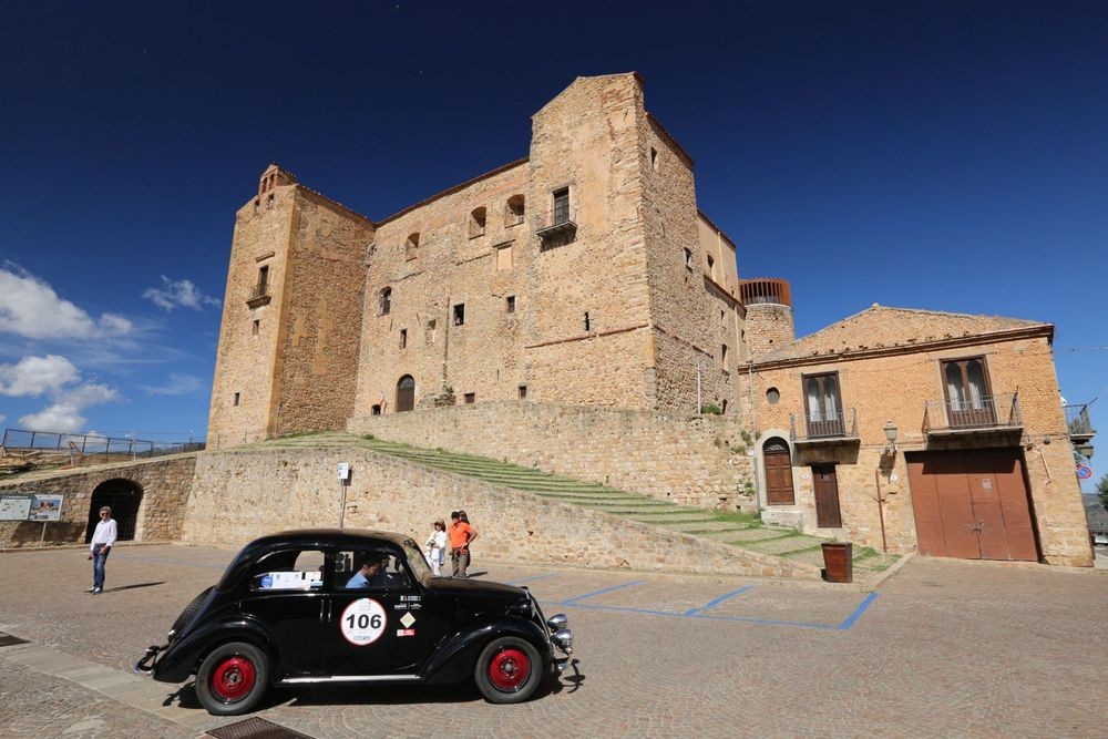 FRANCESCO-E-GIUSEPPE-DI-PIETRA-FIAT-508-TARGA-FLORIO-2024-CASTELBUONO